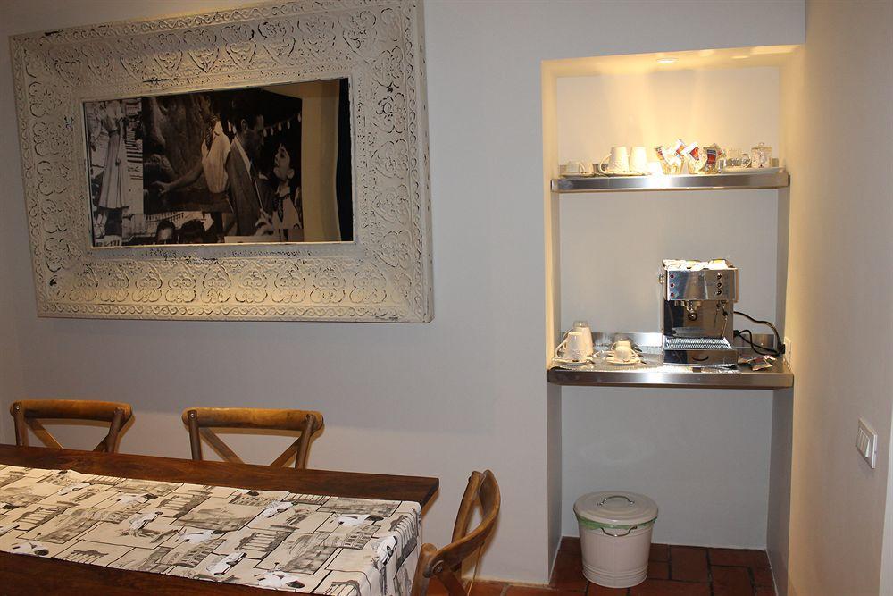 5 Rooms Apartment For 7 People Near Coloseum Рим Экстерьер фото
