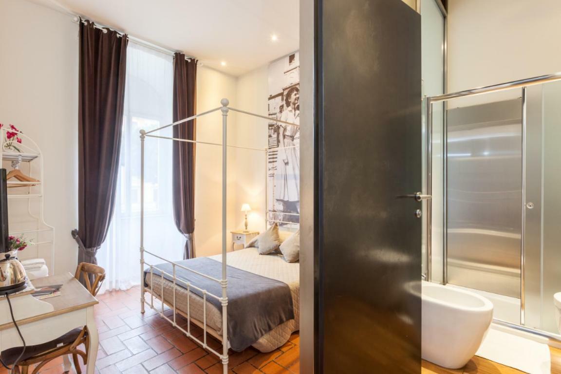 5 Rooms Apartment For 7 People Near Coloseum Рим Экстерьер фото