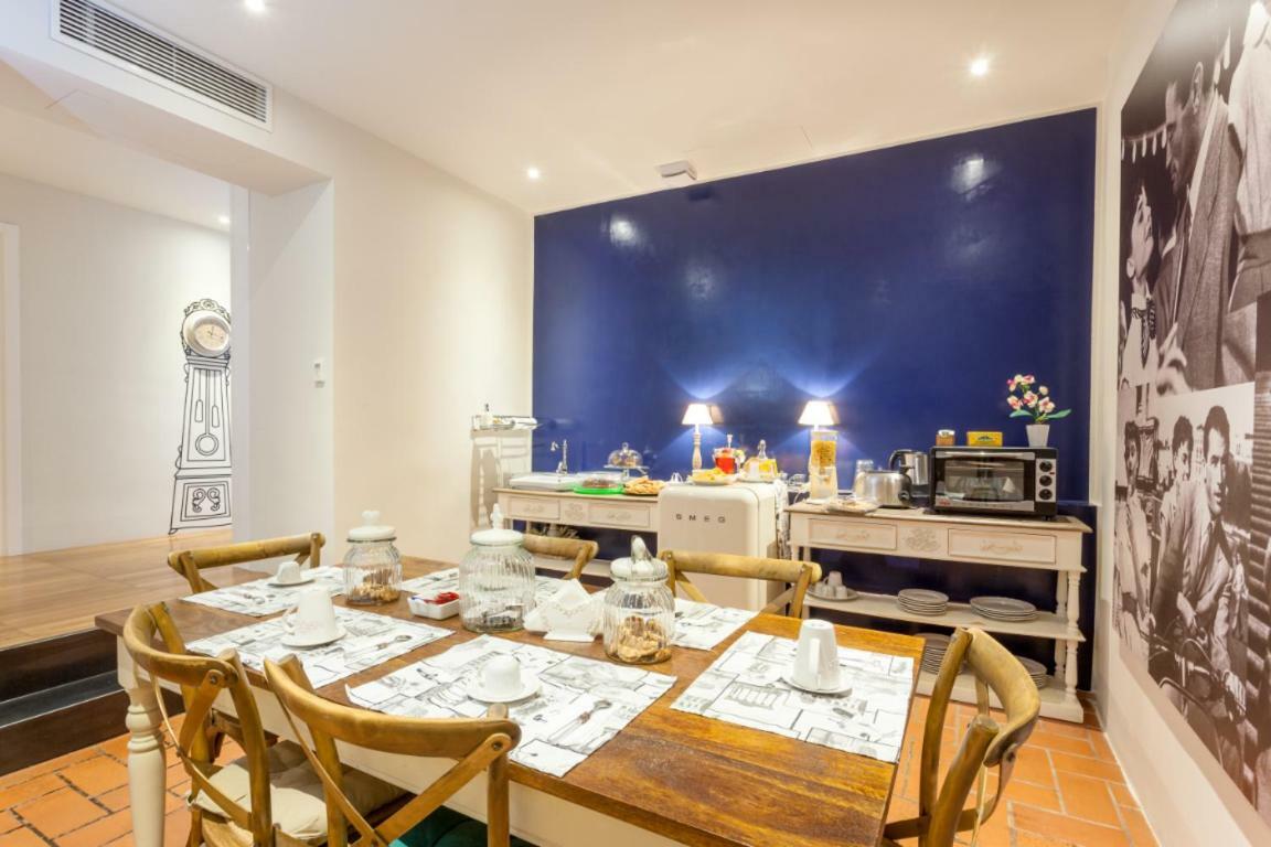 5 Rooms Apartment For 7 People Near Coloseum Рим Экстерьер фото