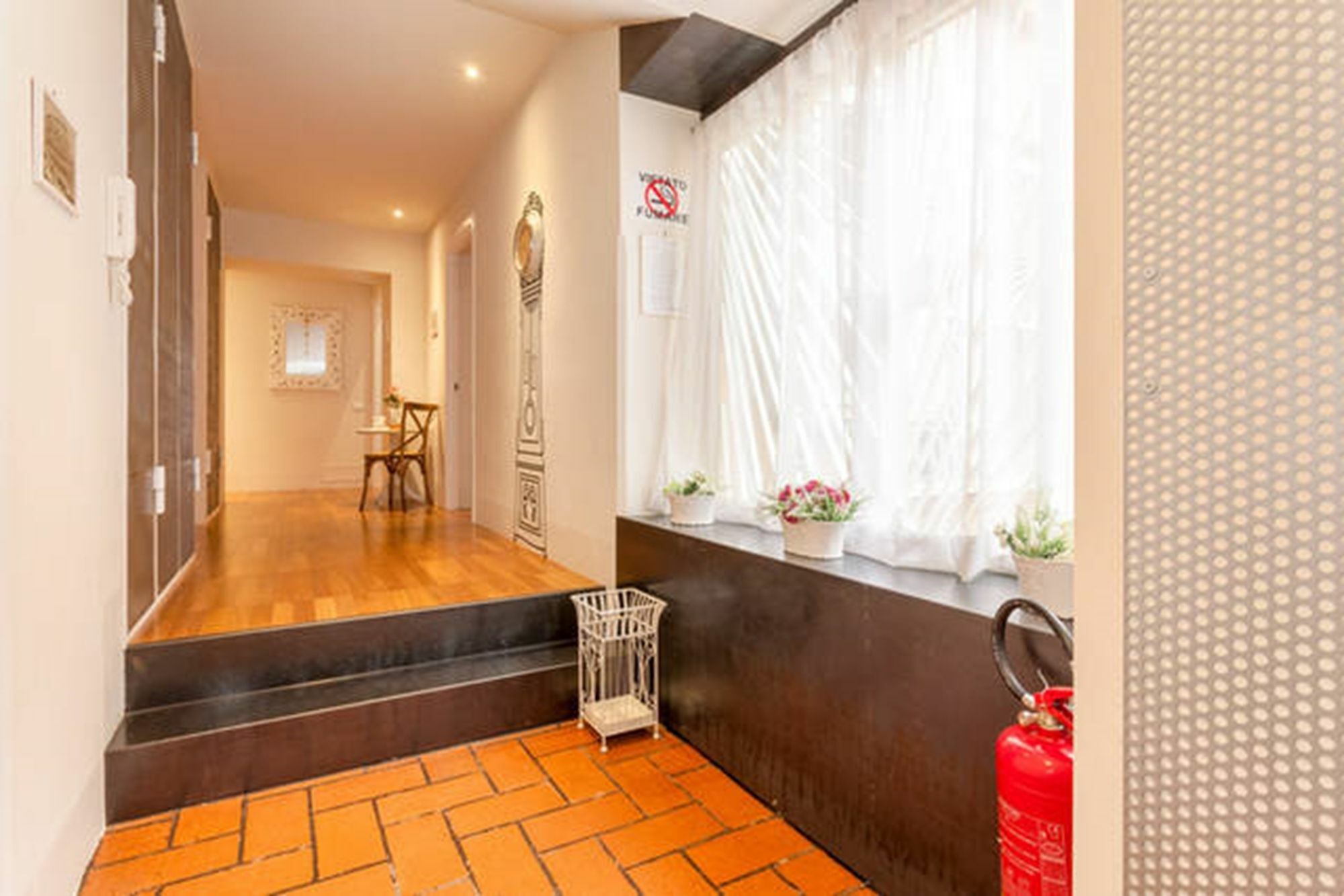 5 Rooms Apartment For 7 People Near Coloseum Рим Экстерьер фото